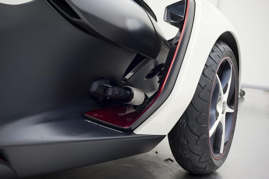  Opel RAK e Concept 2011 года  (фото 12 из 47)